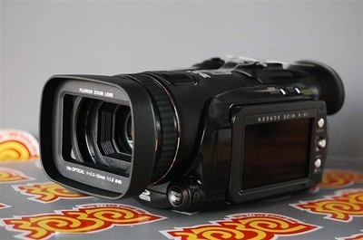 JVC GZ-HD7AC數(shù)碼攝像機(jī) 專業(yè)級(jí)高清拍攝體驗(yàn)